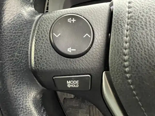 トヨタ アイシス プラタナ Vセレクション 群馬県 2013(平25)年 5.5万km ダークブルーマイカ 純正フリップダウンモニター　純正７インチナビ　両側パワースライドドア　バックカメラ　Ｂｌｕｅｔｏｏｔｈ　フルセグＴＶ　ＥＴＣ　スマートキー　プッシュスタート　純正ＡＷ　キセノンヘッドライト　禁煙車