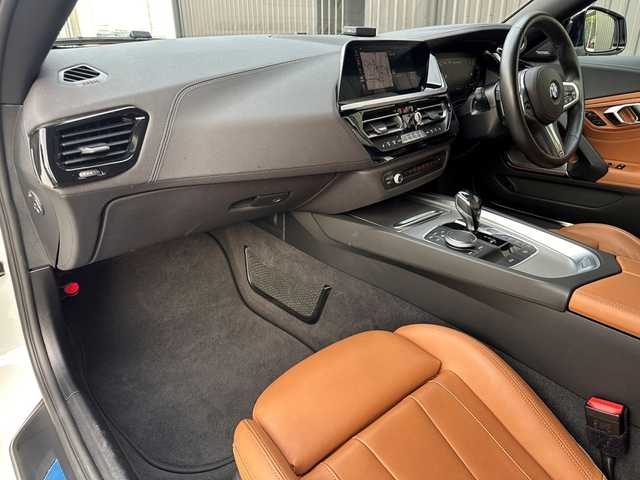 ＢＭＷ Ｚ４ M40i 福島県 2020(令2)年 2.4万km アルピンホワイトⅢ 純正19AW付冬タイヤ積/社外19AW/Harman Kardon/純正ナビ(BT/USB)/バックカメラ/ミラー一体型ETC/パドルシフト/ステアリングスイッチ/アクティブクルーズコントロール/インテリジェントセーフティ/オートホールド/レザーシート/パワーシート/シートヒーター/ワイアレスチャージャー/取扱説明書/保証書/スペアキー