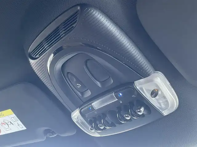 ＭＩＮＩ ＢＭＷ ミニ クロスオーバー クーパー SD オール4 青森県 2021(令3)年 4.4万km セージグリーンメタリック /ワンオーナー/4WD/ディーゼル/ターボ/純正HDDナビ/ (Bluetooth/radio)/ヘッドアップディスプレイ/アダプティブクルーズコントロール/パワーバックドア/前席シートヒーター/前後バンパーセンサー/バックカメラ/インテリジェントセーフティ/ミラー一体型ETC/LEDオートライト・フォグ/オートワイパー/ルーフレール/リア5面プライバシーガラス/W/サイド/カーテンエアバッグ /ABS/スマートキーx2/保証書・取扱説明書/ノーマルタイヤ(225/45R19)+/ OZレーシングアルミホイール積込