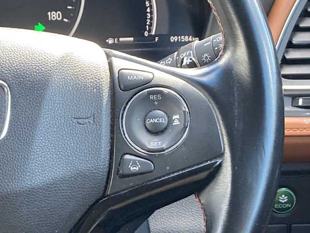 ホンダ ヴェゼル ハイブリッド Z ホンダセンシング 佐賀県 2016(平28)年 9.2万km ルーセブラックM ワンオーナー/Gathersナビ/バックカメラ/衝突被害軽減ブレーキ/路線逸脱警報/アダプティブクルーズコントロール/電動パーキングブレーキ/オートブレーキホールド/ステアリングリモコン/パドルシフト/ハーフレザーシート/シートヒーター/ドライブレコーダー/ビルトインＥＴＣ/プッシュスタート/スマートキー/LEDヘッドライト/フォグライト/純正アルミホイール