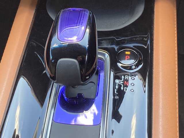 ホンダ ヴェゼル ハイブリッド Z ホンダセンシング 佐賀県 2016(平28)年 9.2万km ルーセブラックM ワンオーナー/Gathersナビ/バックカメラ/衝突被害軽減ブレーキ/路線逸脱警報/アダプティブクルーズコントロール/電動パーキングブレーキ/オートブレーキホールド/ステアリングリモコン/パドルシフト/ハーフレザーシート/シートヒーター/ドライブレコーダー/ビルトインＥＴＣ/プッシュスタート/スマートキー/LEDヘッドライト/フォグライト/純正アルミホイール