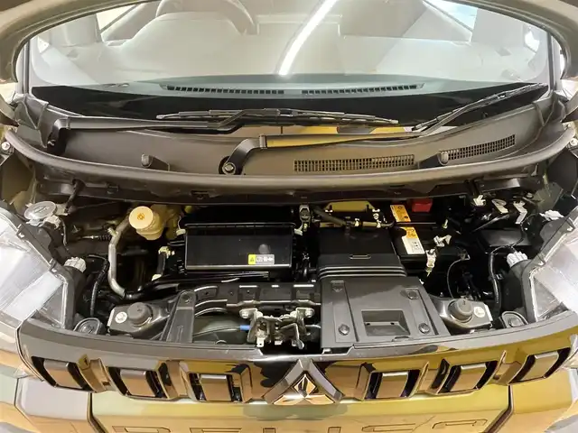 三菱 デリカミニ T 群馬県 2024(令6)年 1.3万km 緑Ⅱ 安全装備/・衝突軽減ブレーキ/・レーンキープアシスト/・ダウンヒルアシスト/・クリアランスソナー/・オートハイビーム/・オートライト/・横滑り防止/社外７インチナビ/・AM/FM/ワンセグTV/・Bluetooth/CD/AUX/バックカメラ/前席シートヒーター/パドルシフト/片側電動スライドドア/ETC/LEDヘッドライト/LEDフォグランプ/純正ドアバイザー/スマートキー/プッシュスタート