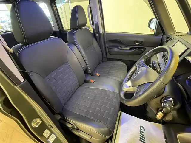 三菱 デリカミニ T 群馬県 2024(令6)年 1.3万km 緑Ⅱ 安全装備/・衝突軽減ブレーキ/・レーンキープアシスト/・ダウンヒルアシスト/・クリアランスソナー/・オートハイビーム/・オートライト/・横滑り防止/社外７インチナビ/・AM/FM/ワンセグTV/・Bluetooth/CD/AUX/バックカメラ/前席シートヒーター/パドルシフト/片側電動スライドドア/ETC/LEDヘッドライト/LEDフォグランプ/純正ドアバイザー/スマートキー/プッシュスタート