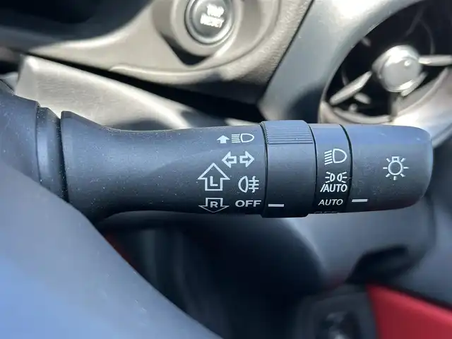トヨタ ＧＲ８６ RZ 島根県 2023(令5)年 0.7万km クリスタルホワイトパール 登録時走行距離6873km/ワンオーナー/純正9インチナビ（AM/FM/CD/DVD/SD/USB/BT）/フルセグTV/バックカメラ/クルーズコントロール/オートライト/LEDヘッドライト/前席シートヒーター/ETC/プッシュスタート/取扱説明書/保証書/ナビ取扱説明書