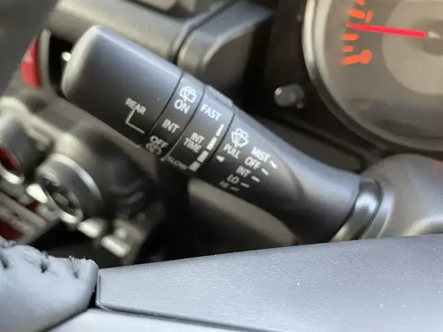 スズキ ジムニー ノマド FC 道北・旭川 2025(令7)年 0.1千km 黒 ワンオーナー/パイオニアディスプレイオーディオ/ビルトインETC2.0/クルーズコントロール/前席シートヒーター/純正フロアマット/純正ドアバイザー/LEDヘッドライト/プッシュスタート/スマートキー