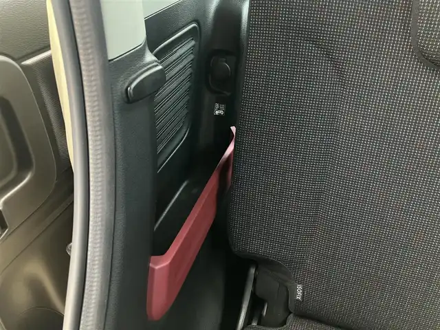 スズキ スペーシア HYBRID X 道南・函館 2021(令3)年 2.2万km シフォンアイボリーM /純正ナビ//フルセグＴＶ//全周囲カメラ//シートヒーター//両側パワースライドドア//ヘッドアップディスプレイ//衝突被害軽減ブレーキ//車線逸脱警報//オートハイビーム//コーナーセンサー//アイドリングストップ