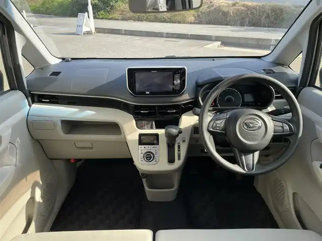 ダイハツ ムーヴ X SAⅢ 富山県 2019(平31)年 5.7万km ホワイト 社外ナビ／/フルセグＴＶ／/ＤＶＤ再生／/バックカメラ／/衝突軽減ブレーキ／/オートマチックハイビーム／/アイドリングストップ／/シートヒーター／/プッシュスタートエンジン／/スマートキー／/オートライト／/純正ＡＷ