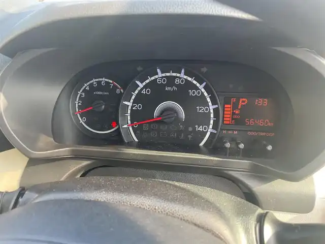 ダイハツ ムーヴ X SAⅢ 富山県 2019(平31)年 5.7万km ホワイト 社外ナビ／/フルセグＴＶ／/ＤＶＤ再生／/バックカメラ／/衝突軽減ブレーキ／/オートマチックハイビーム／/アイドリングストップ／/シートヒーター／/プッシュスタートエンジン／/スマートキー／/オートライト／/純正ＡＷ