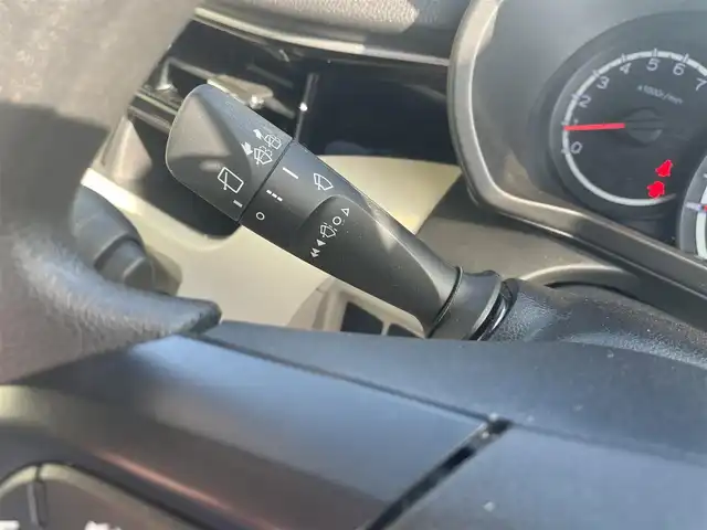 ダイハツ ムーヴ X SAⅢ 富山県 2019(平31)年 5.7万km ホワイト 社外ナビ／/フルセグＴＶ／/ＤＶＤ再生／/バックカメラ／/衝突軽減ブレーキ／/オートマチックハイビーム／/アイドリングストップ／/シートヒーター／/プッシュスタートエンジン／/スマートキー／/オートライト／/純正ＡＷ