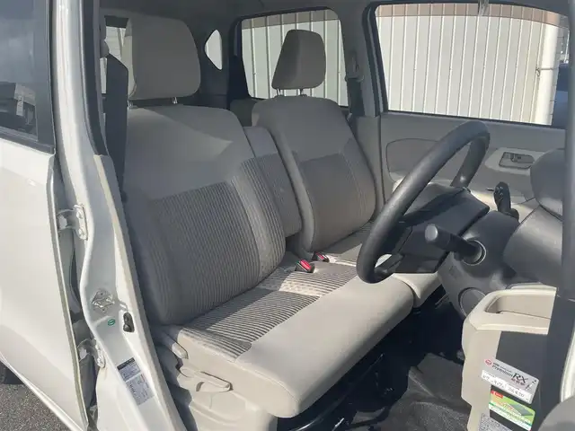 ダイハツ ムーヴ X SAⅢ 富山県 2019(平31)年 5.7万km ホワイト 社外ナビ／/フルセグＴＶ／/ＤＶＤ再生／/バックカメラ／/衝突軽減ブレーキ／/オートマチックハイビーム／/アイドリングストップ／/シートヒーター／/プッシュスタートエンジン／/スマートキー／/オートライト／/純正ＡＷ