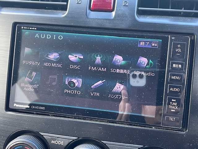 スバル フォレスター 2．0XT アイサイト 茨城県 2013(平25)年 12.5万km ディープシーブルーパール 純正ナビ　/-BT/AM/FM/CD/TV/バックカメラ　/４ＷＤ　/クルーズコントロール　/D席N席パワーシート　/パドルシフト　/スマートキー　/ハーフレザーシート　/D席N席シートヒーター　/純正アルミホイール　/純正オーディオ　/純正フロアマット　/ＥＴＣ/電動格納ミラー/プッシュスタート/X-MODE/アイサイト