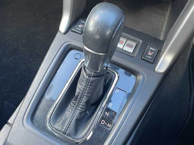 スバル フォレスター 2．0XT アイサイト 茨城県 2013(平25)年 12.5万km ディープシーブルーパール 純正ナビ　/-BT/AM/FM/CD/TV/バックカメラ　/４ＷＤ　/クルーズコントロール　/D席N席パワーシート　/パドルシフト　/スマートキー　/ハーフレザーシート　/D席N席シートヒーター　/純正アルミホイール　/純正オーディオ　/純正フロアマット　/ＥＴＣ/電動格納ミラー/プッシュスタート/X-MODE/アイサイト