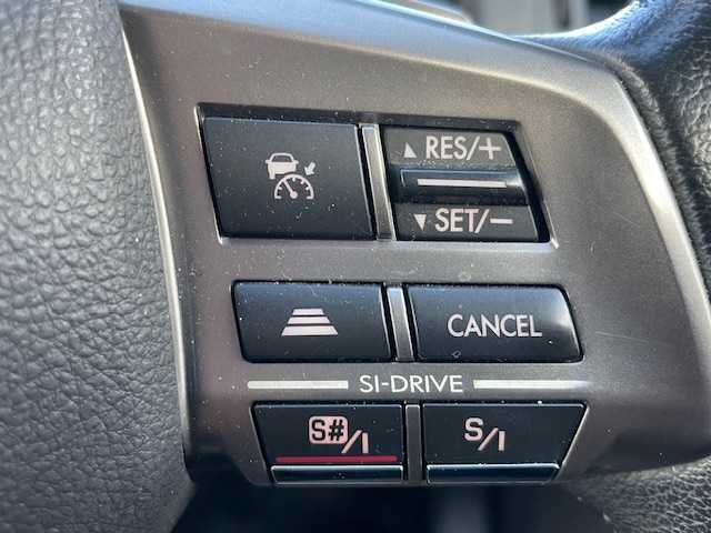 スバル フォレスター 2．0XT アイサイト 茨城県 2013(平25)年 12.5万km ディープシーブルーパール 純正ナビ　/-BT/AM/FM/CD/TV/バックカメラ　/４ＷＤ　/クルーズコントロール　/D席N席パワーシート　/パドルシフト　/スマートキー　/ハーフレザーシート　/D席N席シートヒーター　/純正アルミホイール　/純正オーディオ　/純正フロアマット　/ＥＴＣ/電動格納ミラー/プッシュスタート/X-MODE/アイサイト