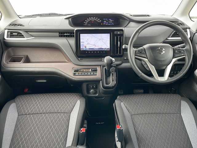 スズキ ソリオ バンディット HV MV 佐賀県 2022(令4)年 1.3万km メロウディープレッドパール 外部検査実施済み/ワンオーナー/両側パワースライドドア/前席シートヒーター/純正メモリナビ/(DVD/フルセグTV/Bluetooth/USB)/全方位カメラ/セーフティーサポート/・デュアルカメラブレーキサポート/・誤発進抑制機能/・後退時ブレーキサポート/・後方誤発進抑制機能/・リアパーキングセンサー/・車線逸脱抑制機能/・車線逸脱警報機能/・ふらつき警報機能/・先行車発進お知らせ機能/・アダプティブクルーズコントロール/・ハイビームアシスト/・標識認識機能/ヘッドアップディスプレイ/純正15インチアルミホイール/スマートキー×２/LEDヘッドライト/ビルトインETC/新車時保証書/取扱説明書