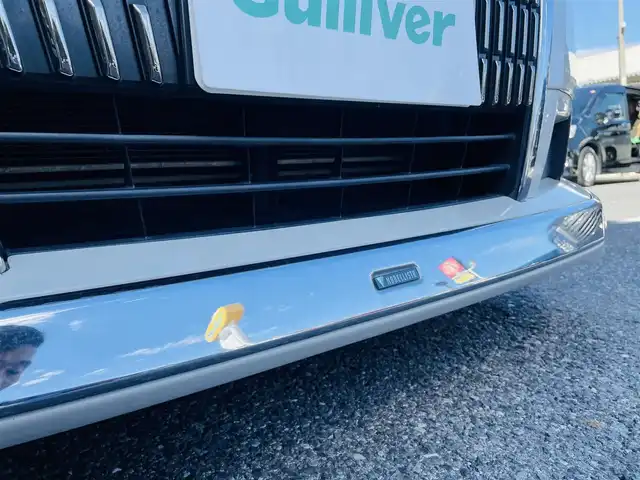 トヨタ エスクァイア ハイブリッド Gi 千葉県 2016(平28)年 6.9万km ホワイトパールクリスタルシャイン モデリスタエアロ/純正ナビ【フルセグ、BT、CD】/純正15インチアルミホイール/純正ドラレコ（前：DRT-H64A）/純正インテリアイルミネーション/純正フリップダウンモニター/純正フロアマット/社外15インチアルミ付冬タイヤ積込/ビルトインETC/クルーズコントロール/TRC/前席ヒーター/デュアルAC/置くだけ充電/オートライト/フォグ/ロック連動ミラー/バックカメラ/ドアバイザー/保証書