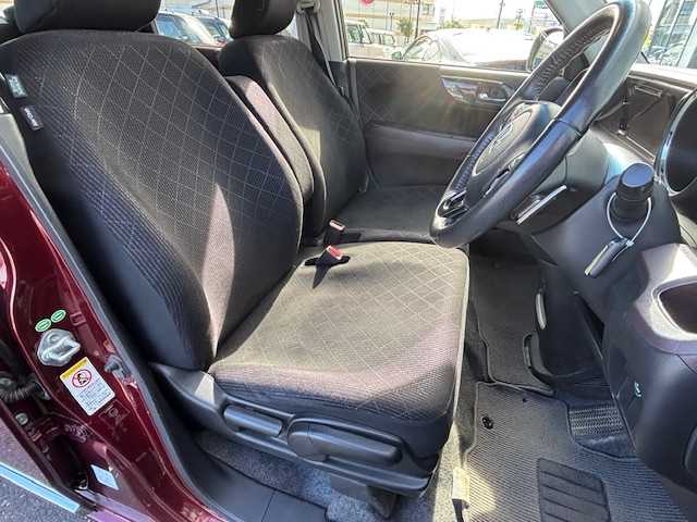 ホンダ Ｎ ＯＮＥ プレミアム ツアラー Lパッケージ 宮城県 2012(平24)年 8.2万km プレミアムディープロッソパール 登録時走行距離８１４６９ｋｍ/純正アルミホイル/純正オーディオ/・Ｂｌｕｅｔｏｏｔｈ/・HDMI/・AM/FM/・CD/スマートキー/プッシュスタート/ベンチシート/横滑り防止機能/パドルシフト/電格ミラー/純正フロアマット/フォグランプ/ベンチシート/ウインカーミラー