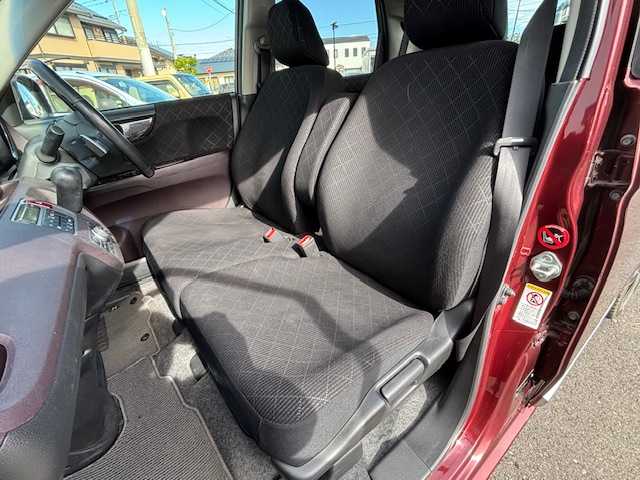 ホンダ Ｎ ＯＮＥ プレミアム ツアラー Lパッケージ 宮城県 2012(平24)年 8.2万km プレミアムディープロッソパール 登録時走行距離８１４６９ｋｍ/純正アルミホイル/純正オーディオ/・Ｂｌｕｅｔｏｏｔｈ/・HDMI/・AM/FM/・CD/スマートキー/プッシュスタート/ベンチシート/横滑り防止機能/パドルシフト/電格ミラー/純正フロアマット/フォグランプ/ベンチシート/ウインカーミラー