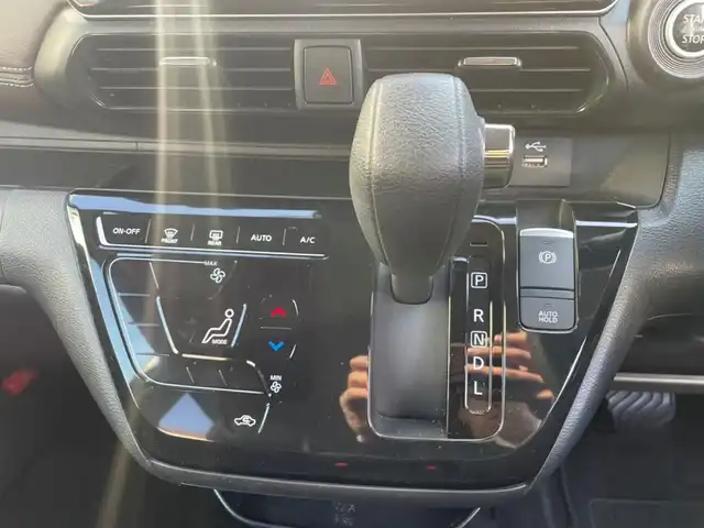 日産 デイズ HWS G ターボ プロパイロットED 山口県 2020(令2)年 2.7万km フローズンバニラパール/アッシュブラウンM プロパイロット/エマージェンシーブレーキ/純正メモリナビ・フルセグTV/　CD/DVD/SD/Bluetooth/アラウンドビューモニター/踏み間違い衝突防止アシスト/車線逸脱防止支援システム/車線逸脱警報/純正１５インチアルミホイール/プッシュスタート/スマートキー×２/ETC/新車時保証書/取扱説明書