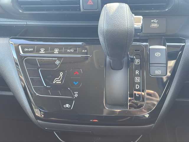 日産 デイズ HWS G ターボ プロパイロットED 山口県 2020(令2)年 2.7万km フローズンバニラパール/アッシュブラウンM プロパイロット/エマージェンシーブレーキ/純正メモリナビ・フルセグTV/　CD/DVD/SD/Bluetooth/アラウンドビューモニタ/ハーフレザーシート/LEDヘッドライト/純正15インチAW/踏み間違い衝突防止アシスト/車線逸脱防止支援システム/車線逸脱警報/純正１５インチアルミホイール/プッシュスタート/スマートキー×２/ETC/新車時保証書/取扱説明書