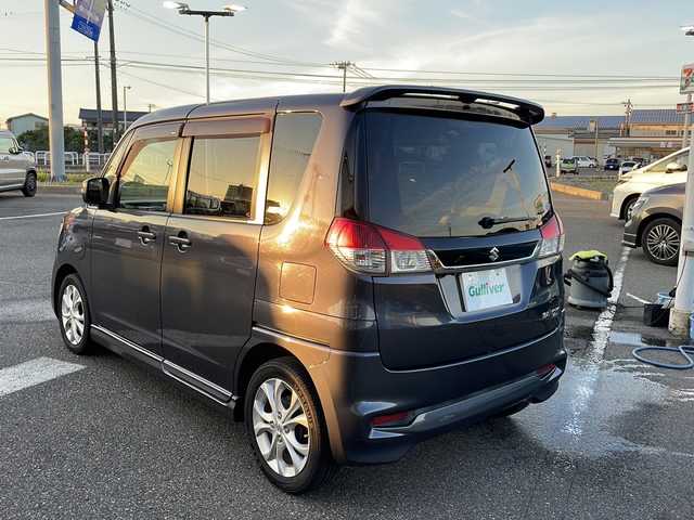 スズキ ソリオ バンディット 新潟県 2012(平24)年 11.9万km ルナグレーパールメタリック メーカーオプションSDナビ/フルセグ/CD/ＤＶＤ再生/両側パワースライドドア/ドアバイザー/１４インチＡＷ付きスタットレスタイヤ４本積載/フォグランプ/オートライト/純正フロアマット/純正15インチＡＷ/キセノンヘッドライト/スマートキー/プッシュスタート