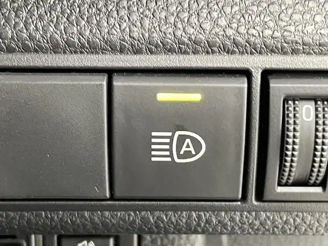 トヨタ ＧＲカローラ RZ 群馬県 2023(令5)年 0.8万km プラチナホワイトパールマイカ 純正ディスプレイオーディオ（コネクティッドナビ対応）Plus/・8スピーカー　JBLサウンドシステム/・10.5インチHDディスプレイ/・USB入力（動画・音楽　再生/給電）　/・Bluetooth(ハンズフリー/オーディオ）/・スマートフォン連携　/（Apple Car Play/Android Auto /Miracast)/カラーヘッドアップディスプレイ/ブラインドスポットモニター［BSM］＋安心降車アシスト［SEA］/リヤクロストラフィックアラート［RCTA］＋クリアランスソナー&バックソナー /＝＝＝＝＝＝＝＝＝＝/純正１０．５型ＤＡ　ＪＢＬサウンドシステム　バックガイドモニター　カラーＨＵＤ　ＢＳＭ　カーボンルーフ　ハーフレザーシート　衝突軽減　ビルトインＥＴＣ２．０　ＡＨＢ　ターボ　６速ｉＭＴ　４ＷＤ　禁煙車