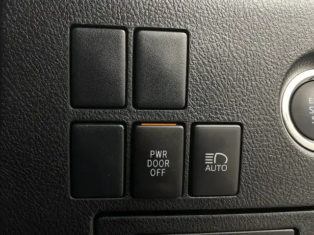 トヨタ アルファード S タイプゴールド 新潟県 2021(令3)年 1.7万km ホワイトパールクリスタルシャイン トヨタセーフティセンス/JBL/フリップダウンモニター/ツインムーンルーフ/純正ナビ/　CD/DVD/Bluetooth/フルセグTV/パノラミックビューモニター/両側パワースライドドア/パワーバックドア/レーダークルーズコントロール/三眼LEDオートライト/オートハイビーム/ハーフレザーシート/純正18インチアルミホイール/ブラインドスポットモニター/レーントレーシングアラート/シーケンシャルウィンカー/スマートキー/ビルトインETC2.0