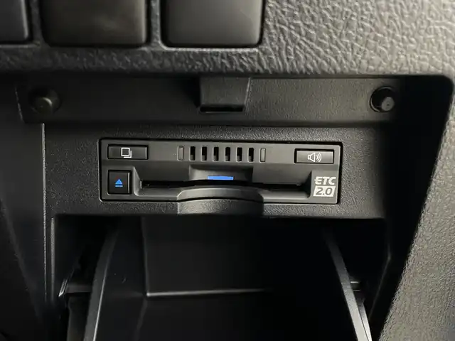 トヨタ アルファード S タイプゴールド 新潟県 2021(令3)年 1.7万km ホワイトパールクリスタルシャイン トヨタセーフティセンス/JBL/フリップダウンモニター/ツインムーンルーフ/純正ナビ/　CD/DVD/Bluetooth/フルセグTV/パノラミックビューモニター/両側パワースライドドア/パワーバックドア/レーダークルーズコントロール/三眼LEDオートライト/オートハイビーム/ハーフレザーシート/純正18インチアルミホイール/ブラインドスポットモニター/レーントレーシングアラート/シーケンシャルウィンカー/スマートキー/ビルトインETC2.0