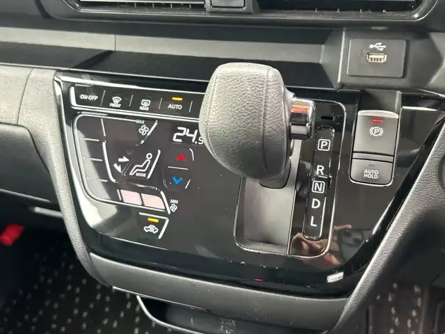 日産 ルークス HWS Gターボ プロパイロットED 神奈川県 2022(令4)年 3万km ブラック 純正9インチナビ/AM/FM/CD/DVD/フルセグ/Bluetooth/アラウンドビューモニター/プロパイロット/追従クルーズコントロール/レーンキープアシスト/エマージェンシーブレーキ/オートマチックハイビーム/オートライト/LEDヘッドライト/ETC/快適パックA/・プラズマクラスター技術搭載リヤシーリングファン /・パーソナルテーブル/・カップホルダー/・USBソケット/・ロールサンシェード/・撥水加工シート/前方ドライブレコーダー/前後コーナーセンサー/両側パワースライドドア/アイドリングストップ