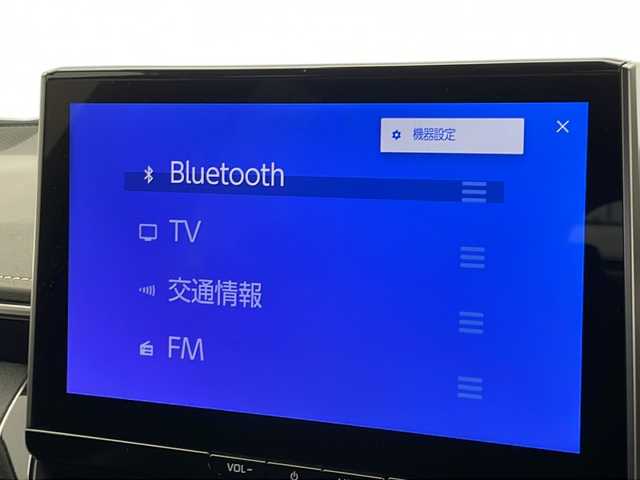 トヨタ カローラツーリング ハイブリッド ダブルバイビー 千葉県 2023(令5)年 2.7万km アティチュードブラックマイカ 衝突軽減ブレーキ/レーンキープアシスト/レーダークルーズコントロール/オートマチックハイビーム/純正メモリナビ/（フルセグ/Bluetooth/USB/FM/AM/HDMI）/バックカメラ/ＥＴＣ/ドライブレコーダー（前後）/ハーフレザーシート/シートヒーター（運転席＋助手席）/ステアリングヒーター/ヘッドアップディスプレイ/LEDヘッドライト/W＋サイド＋カーテンエアバッグ