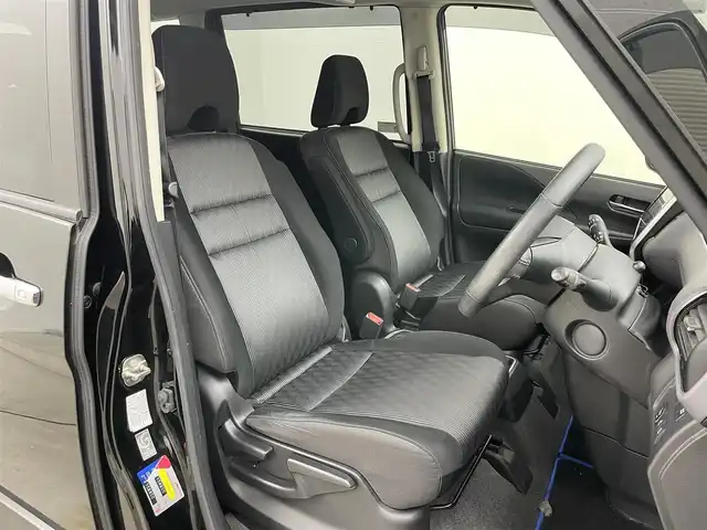 日産 セレナ e－パワー ハイウェイスター V 岡山県 2021(令3)年 13.1万km ダイヤモンドブラック 純正１０インチナビ　/【CD/DVD/Blu-ray/BT/フルセグ】/純正11インチフリップダウンモニター　/アラウンドビューモニター/プロパイロット　/両側電動スライド　/ビルトインＥＴＣ　/ＬＥＤヘッドライト　/純正ドライブレコーダー（前）/デジタルインナーミラー/ブラインドスポットモニター/禁煙車/オートブレーキホールド/踏み間違い防止/フォグライト/スマートキー×2