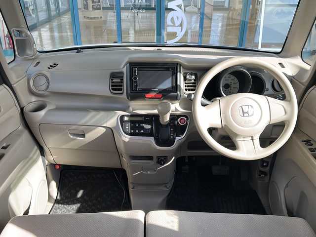 ホンダ Ｎ ＢＯＸ G 愛知県 2013(平25)年 9.8万km クールミストメタリック 登録時走行距離97770キロ/社外７インチナビ/(ワンセグTV/USB/AUX/AMFMラジオ)/社外ETC/ドアバイザー/プッシュスタート/スマートキー/スペアキー/両側スライドドア/横滑り防止装置/盗難防止装置/取扱説明書/保証書