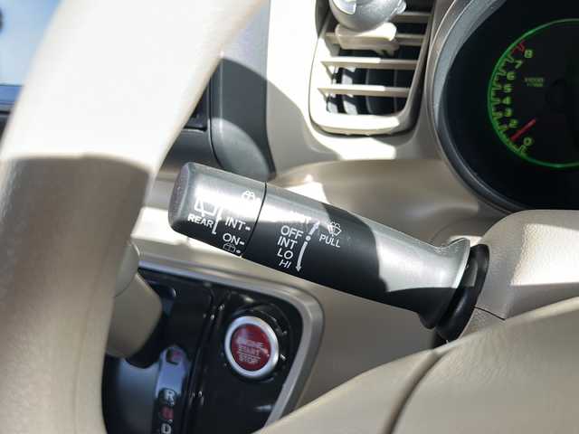 ホンダ Ｎ ＢＯＸ G 愛知県 2013(平25)年 9.8万km クールミストメタリック 登録時走行距離97770キロ/社外７インチナビ/(ワンセグTV/USB/AUX/AMFMラジオ)/社外ETC/ドアバイザー/プッシュスタート/スマートキー/スペアキー/両側スライドドア/横滑り防止装置/盗難防止装置/取扱説明書/保証書