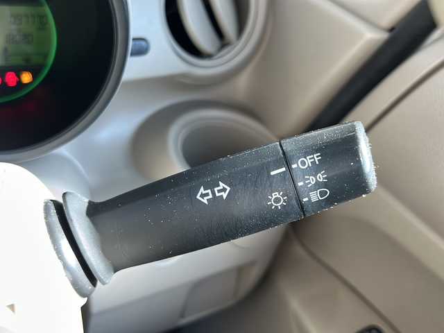 ホンダ Ｎ ＢＯＸ G 愛知県 2013(平25)年 9.8万km クールミストメタリック 登録時走行距離97770キロ/社外７インチナビ/(ワンセグTV/USB/AUX/AMFMラジオ)/社外ETC/ドアバイザー/プッシュスタート/スマートキー/スペアキー/両側スライドドア/横滑り防止装置/盗難防止装置/取扱説明書/保証書