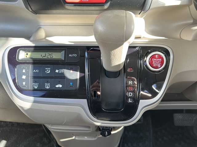 ホンダ Ｎ ＢＯＸ G 愛知県 2013(平25)年 9.8万km クールミストメタリック 登録時走行距離97770キロ/社外７インチナビ/(ワンセグTV/USB/AUX/AMFMラジオ)/社外ETC/ドアバイザー/プッシュスタート/スマートキー/スペアキー/両側スライドドア/横滑り防止装置/盗難防止装置/取扱説明書/保証書