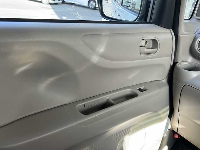 ホンダ Ｎ ＢＯＸ G 愛知県 2013(平25)年 9.8万km クールミストメタリック 登録時走行距離97770キロ/社外７インチナビ/(ワンセグTV/USB/AUX/AMFMラジオ)/社外ETC/ドアバイザー/プッシュスタート/スマートキー/スペアキー/両側スライドドア/横滑り防止装置/盗難防止装置/取扱説明書/保証書