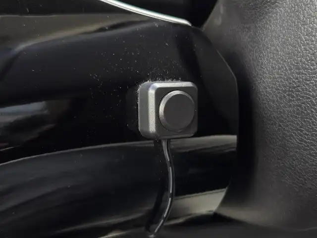 トヨタ プリウス Sツーリングセレクション 鹿児島県 2019(平31)年 4.3万km アティチュードブラックマイカ モデリスタフルエアロ　/Ｗｅｄｓ製アルミホイール（１８インチ／ｌｅｏｎｉｓ）　/TABABE製sustec NF210ダウンサス/アダプティブクルーズコントロール　/純正ＳＤナビ（ＮＳＺＴ－Ｙ６８Ｔ）　/Ｂｌｕｅｔｏｏｔｈオーディオ　/フルセグテレビ　/テレビキャンセラー/バックカメラ/前方純正ドライブレコーダー/D+N席シートヒーター/前後コーナーセンサー/社外フロアマット/横滑り防止装置/レーンキープアシスト/プッシュスタート/スマートキー/エアバッグ(W+サイド)/カーテンエアバッグ