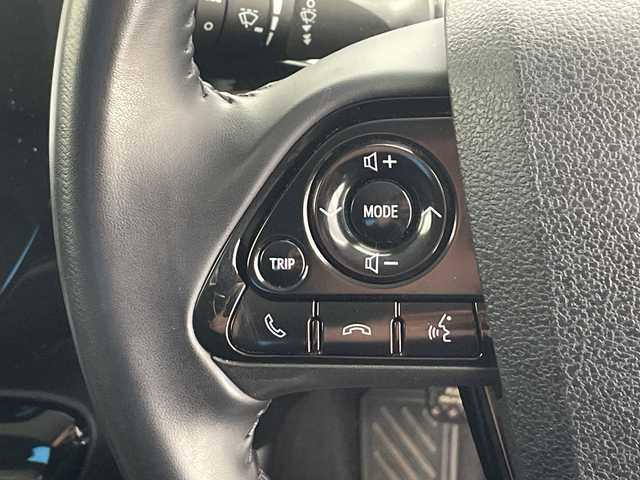 トヨタ プリウス Sツーリングセレクション 千葉県 2019(平31)年 4.3万km アティチュードブラックマイカ モデリスタ【フルエアロ】/Ｗｅｄｓ製アルミホイール（１８インチ／ｌｅｏｎｉｓ）　/アダプティブクルーズコントロール追従機能有/純正ＳＤナビ（ＮＳＺＴ－Ｙ６８Ｔ）　/【AM/FM/CD/DVD/BT】/バックカメラ/前方純正ドライブレコーダー/シートヒーター[運転席側+助手席側]/社外フロアマット/横滑り防止装置/ETC/レーンキープアシスト/オートライト/オートマチックハイビーム