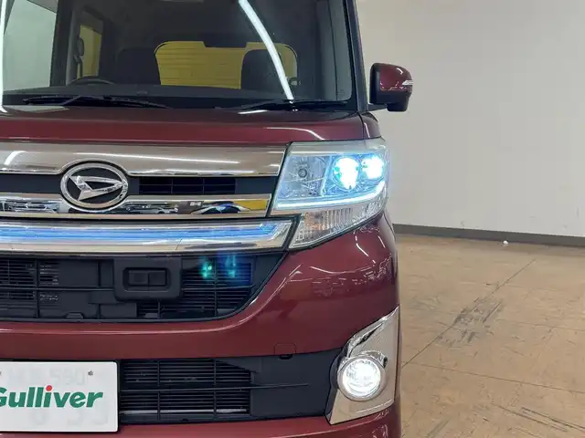 ダイハツ タント カスタム RS SA 群馬県 2013(平25)年 3.5万km ファイアークォーツレッドM 安全装備/・衝突軽減ブレーキ/・オートライト/・横滑り防止/社外７インチワイドナビ/・AM/FM/フルセグTV/・Bluetooth/SD/・CD/DVD/MSV/両側電動スライドドア/LEDヘッドライト/フォグランプ/ドライブレコーダー/ETC/純正ドアバイザー/純正フロアマット/純正15インチアルミホイール/スマートキー/プッシュスタート