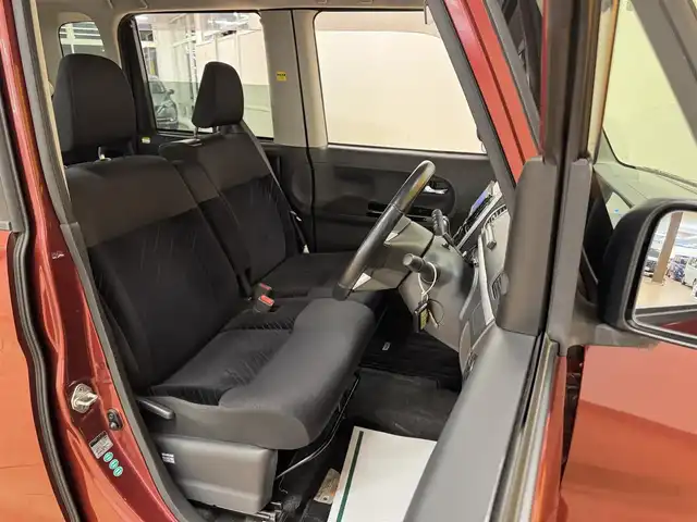 ダイハツ タント カスタム RS SA 群馬県 2013(平25)年 3.5万km ファイアークォーツレッドM 安全装備/・衝突軽減ブレーキ/・オートライト/・横滑り防止/社外７インチワイドナビ/・AM/FM/フルセグTV/・Bluetooth/SD/・CD/DVD/MSV/両側電動スライドドア/LEDヘッドライト/フォグランプ/ドライブレコーダー/ETC/純正ドアバイザー/純正フロアマット/純正15インチアルミホイール/スマートキー/プッシュスタート