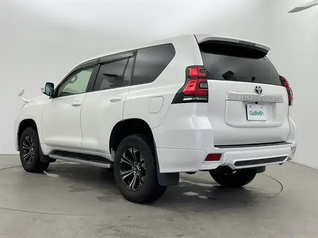 トヨタ ランドクルーザー プラド TX 富山県 2017(平29)年 9万km ホワイトパールクリスタルシャイン ワンオーナー/4WD/ディーゼル/ターボ/純正AW付き夏タイヤ積込/純正ナビ【NSZT-W66T】/(AM/FM/CD/DVD/SD/USB/BT/HDMI)/フルセグTV/ヘッドレストモニター×２/バックカメラ/TRDフロント/リアエアロ/サンルーフ/レーダークルーズコントロール/プリクラッシュセーフティ/レーンディパーチャーアラート/オートマチックハイビーム/LEDヘッドライト/社外イエローフォグランプ/クリアランスソナー/センターデフロック/ダウンヒルアシストコントロール/ドライブレコーダー/ETC/スマートキー×２/プッシュスタート/純正フロアマット/取扱説明書/保証書