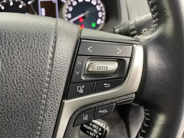 トヨタ ランドクルーザー プラド TX 富山県 2017(平29)年 9万km ホワイトパールクリスタルシャイン ワンオーナー/4WD/ディーゼル/ターボ/純正AW付き夏タイヤ積込/純正ナビ【NSZT-W66T】/(AM/FM/CD/DVD/SD/USB/BT/HDMI)/フルセグTV/ヘッドレストモニター×２/バックカメラ/TRDフロント/リアエアロ/サンルーフ/レーダークルーズコントロール/プリクラッシュセーフティ/レーンディパーチャーアラート/オートマチックハイビーム/LEDヘッドライト/社外イエローフォグランプ/クリアランスソナー/センターデフロック/ダウンヒルアシストコントロール/ドライブレコーダー/ETC/スマートキー×２/プッシュスタート/純正フロアマット/取扱説明書/保証書