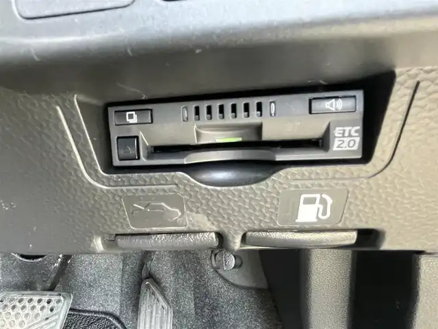 トヨタ ルーミー カスタムG 島根県 2019(令1)年 4.4万km ブラックマイカメタリック/パールホワイト2トーン 純正９インチＳＤナビ/フルセグＴＶ・Ｂｌｕｅｔｏｏｔｈ　/バックカメラ　/両側パワースライド/ビルトインＥＴＣ2.0　/前後ドラレコ　/クルーズコントロール　/純正LEDヘッドライト/オートマチックハイビーム/スマートキー/プッシュスタート/前後コーナーセンサー　/レーンアシスト/衝突被害軽減システム/横滑り防止装置/純正フロアマット/保証書/取扱説明書/スペアキー1本