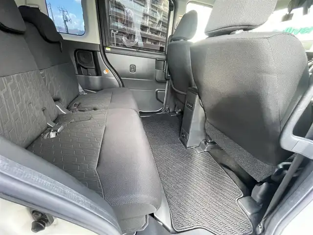 トヨタ ルーミー カスタムG 島根県 2019(令1)年 4.4万km ブラックマイカメタリック/パールホワイト2トーン 純正９インチＳＤナビ/フルセグＴＶ・Ｂｌｕｅｔｏｏｔｈ　/バックカメラ　/両側パワースライド/ビルトインＥＴＣ2.0　/前後ドラレコ　/クルーズコントロール　/純正LEDヘッドライト/オートマチックハイビーム/スマートキー/プッシュスタート/前後コーナーセンサー　/レーンアシスト/衝突被害軽減システム/横滑り防止装置/純正フロアマット/保証書/取扱説明書/スペアキー1本