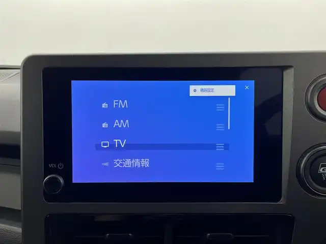 トヨタ ＧＲヤリス RZ 群馬県 2025(令7)年 0.3万km プラチナホワイトパールマイカ 純正ディスプレイオーディオ（コネクティッドナビ対応）Plus/・８インチHDディスプレイ/・ＵＳＢ入力（動画・音楽　再生/給電）　Type-C/・フルセグTV/・Bluetooth(ハンズフリー/オーディオ）/・スマートフォン連携/（Apple Car Play / Android Auto / Miracast)/JBLプレミアムサウンドシステム（８スピーカー）/アクティブサウンドコントロール/クリアランスソナー/バックソナー/リヤクロストラフィックアラート/タイヤ空気圧警報システム/コンフォートパッケージ/・シートヒーター/ステアリングヒーター/・フロントパーソナルランプ(LED)/ドアイルミネーション(LED)/＝＝＝＝＝＝＝＝＝/純正８型ＤＡ　ＪＢＬサウンドシステム　シートヒーター　ステアリングヒーター　バックカメラ　ＲＣＴＡ　衝突軽減　追従クルーズコントロール　ＢＳＭ　ビルトインＥＴＣ２．０　フルセグＴＶ　パドルシフト　禁煙