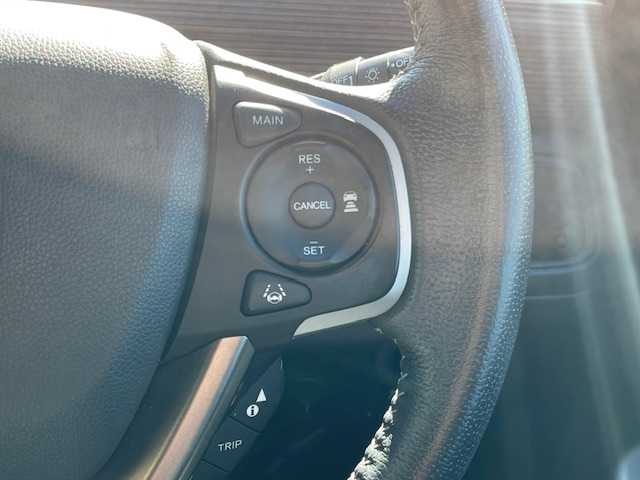 ホンダ フリード クロスター ホンダセンシング 神奈川県 2022(令4)年 4万km クリスタルブラックパール ワンオーナー/純正メモリナビ/フルセグテレビ/バックカメラ/ウィンカーミラー/クルーズコントロール/スマートキー/プッシュスタート/両側パワースライドドア/ETC/純正フロアマット