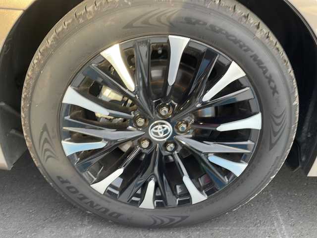 トヨタ アルファードハイブリット エグゼクティブ ラウンジ 福島県 2023(令5)年 1.1万km 茶 /禁煙車/／左右独立ツインムーンルーフ/／純正後席モニター/／トヨタチームメイト/・アドバンスドパーク//Toyota Safety Sense/・プリクラッシュセーフティ/・レーントレーシングアシスト/・レーダークルーズコントロール/・オートマチックハイビーム/／ブラインドスポットモニター/／カラーヘッドアップディスプレイ/／パノラミックビューモニター/／デジタルインナーミラー/／ユニバーサルステップ/／純正１４型ディスプレイオーディオナビ/・BT.CD.DVD.USB.スマホ連携/・フルセグTV/／両側パワースライドドア/／電動リアゲート/／黒本革シート/／全席温冷シート/／全席パワーシート/／前後ドライブレコーダー/／ビルトインETC2.0/／三眼LEDヘッドライト/／LEDフォグライト/／ワイヤレス充電