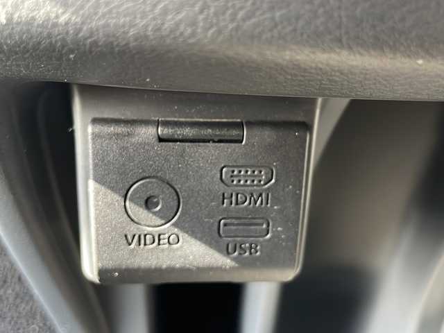 スズキ ハスラー X 新潟県 2014(平26)年 6.8万km フェニックスレッドパール/ブルーイッシュブラックパール ＊バックカメラ/＊純正ナビ/＊Bluetoothオーディオ/＊純正アルミホイール/＊キセノンライト/＊オートライト/＊盗難防止装置/＊横滑り防止装置/＊パワーウインドウ/＊パワーステアリング/＊運転席シートヒーター/＊ドアバイザー/＊純正フロアマット