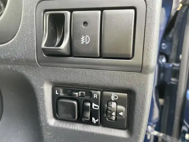 スズキ ジムニー XC 石川県 2015(平27)年 5.6万km 紺 4WD/ターボ/純正オーディオ/キーレス/電動ミラー/背面タイヤ/ABS/純正アルミホイール