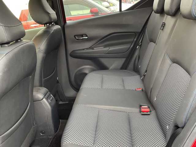 日産 キックス X 石川県 2020(令2)年 5.7万km ラディアントレッド 社外メモリーナビ/フルセグTV/アラウンドビューモニター/LEDヘッドライト/ETC/プロパイロット/エマージェンシーブレーキ/インテリキー/プッシュスタート/電動ミラー/ハーフレザーシート/デジタルミラー/オートライト