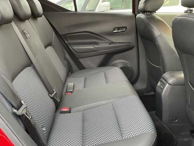 日産 キックス X 石川県 2020(令2)年 5.7万km ラディアントレッド 社外メモリーナビ/フルセグTV/アラウンドビューモニター/LEDヘッドライト/ETC/プロパイロット/エマージェンシーブレーキ/インテリキー/プッシュスタート/電動ミラー/ハーフレザーシート/デジタルミラー/オートライト